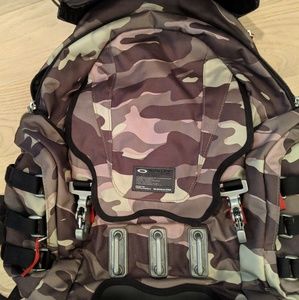 Oakley Kitchen Sink Backpack Camo 